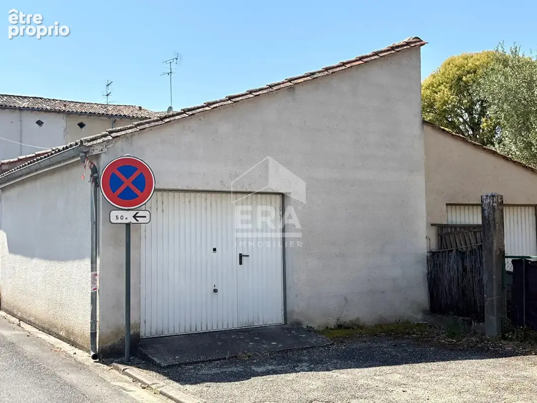 Parking à SAINTE-FOY-LA-GRANDE