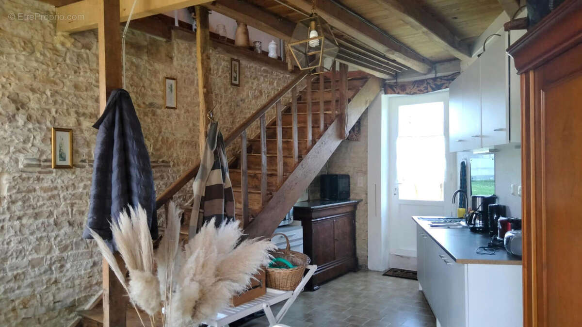 GITE - Maison à CHENON