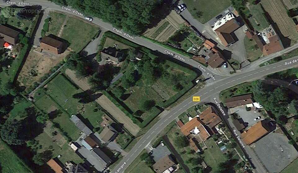 Terrain à VILLERS-OUTREAUX