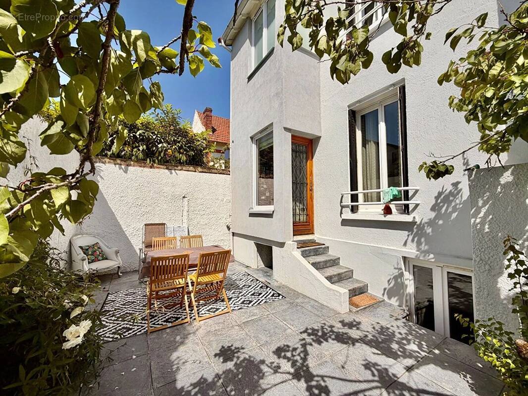 Maison à COLOMBES