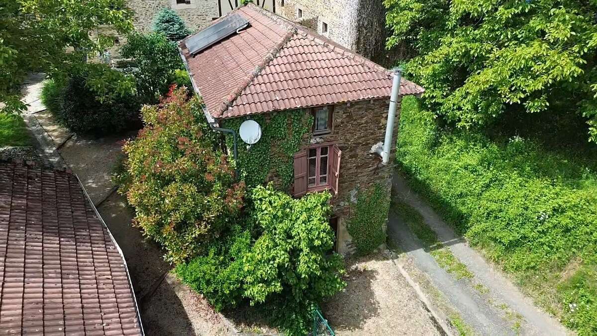 Maison à FRAYSSINHES