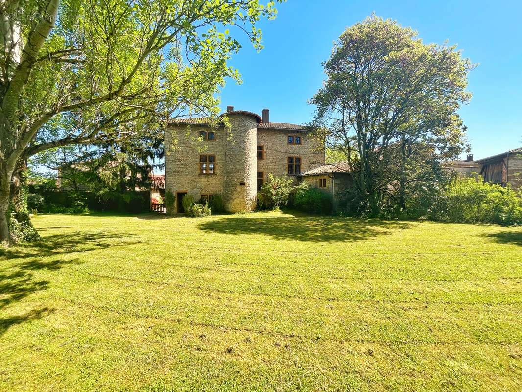 Maison à MORANCE