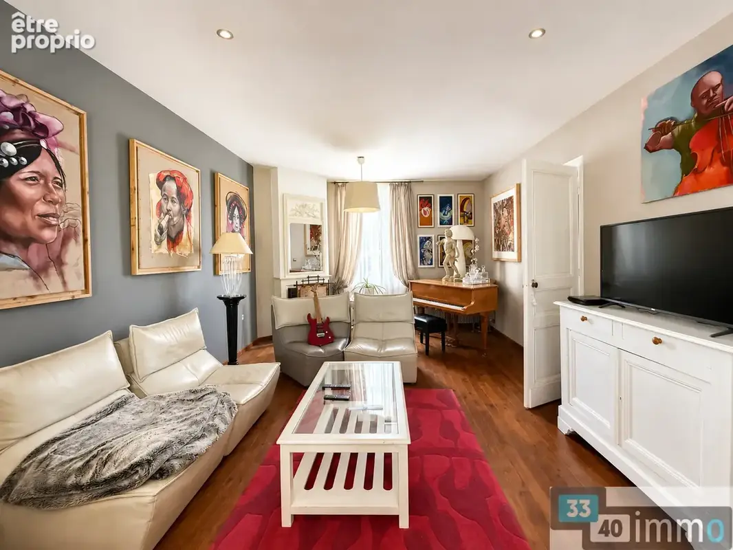 Maison de maitre de 194 m2 a salles - photo 2