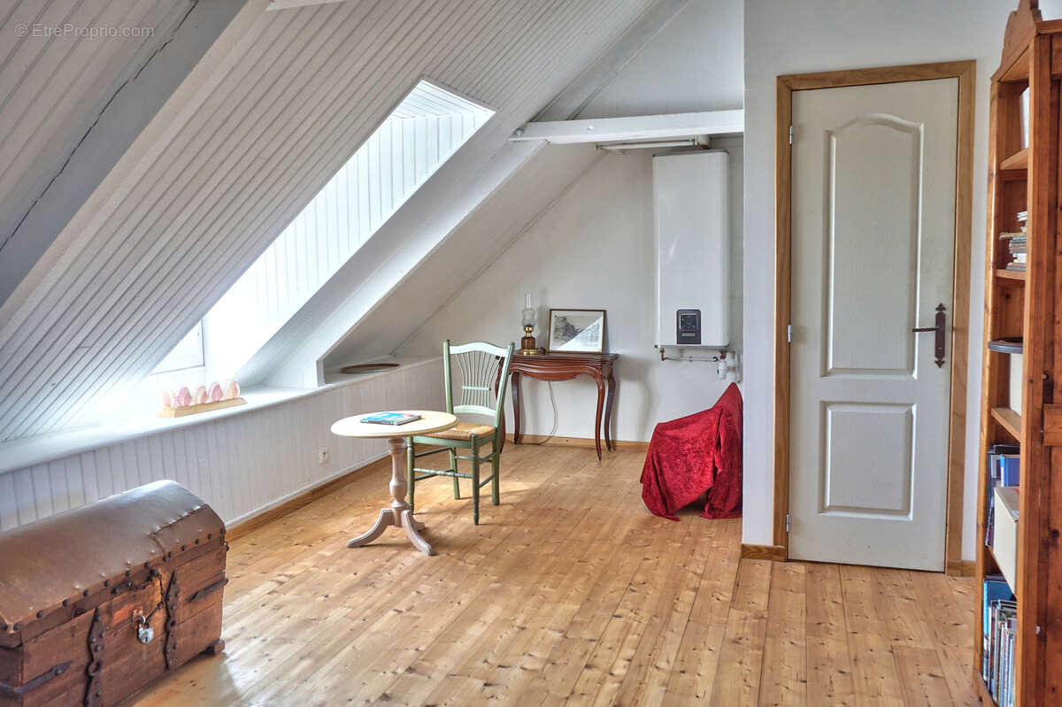 Maison à PLOURIVO