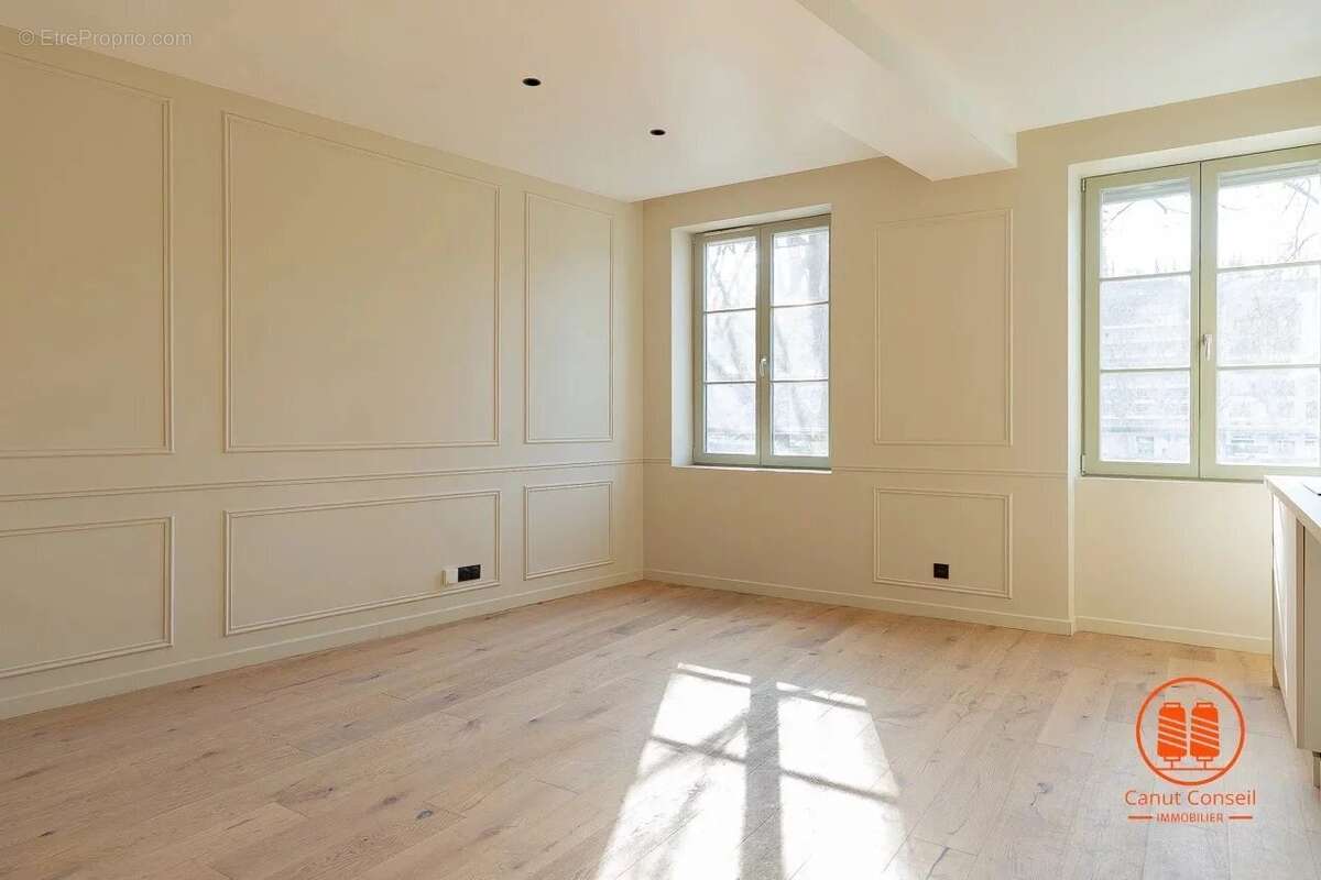 Appartement à LYON-1E