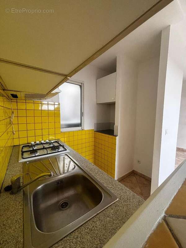   - Appartement à DRAGUIGNAN