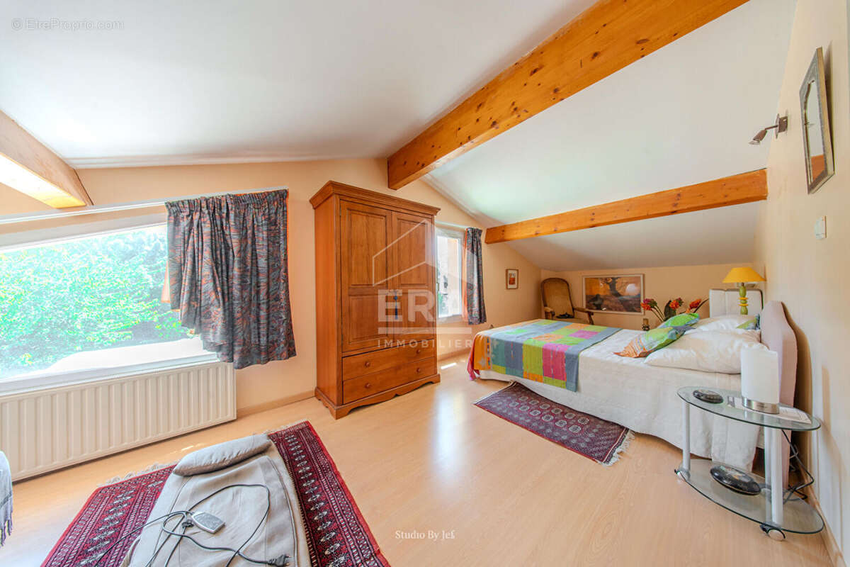 Maison 204m² à bruguières - photo 7