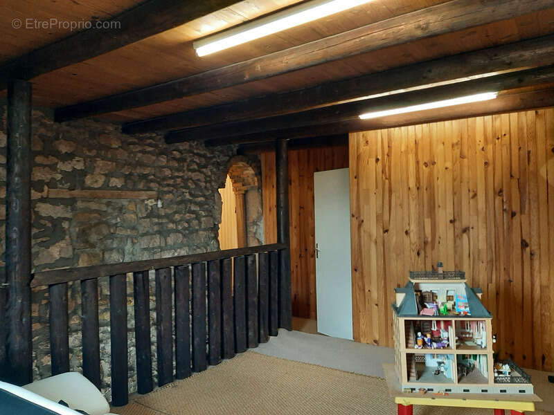 Maison à MARLY-SUR-ARROUX