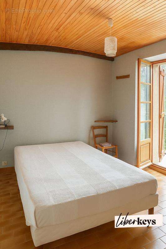 Appartement à PEONE