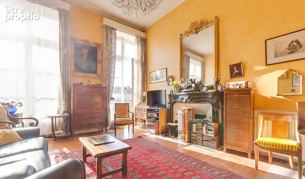 A vendre nantes place foch vaste appartement familial de caractere - photo 3