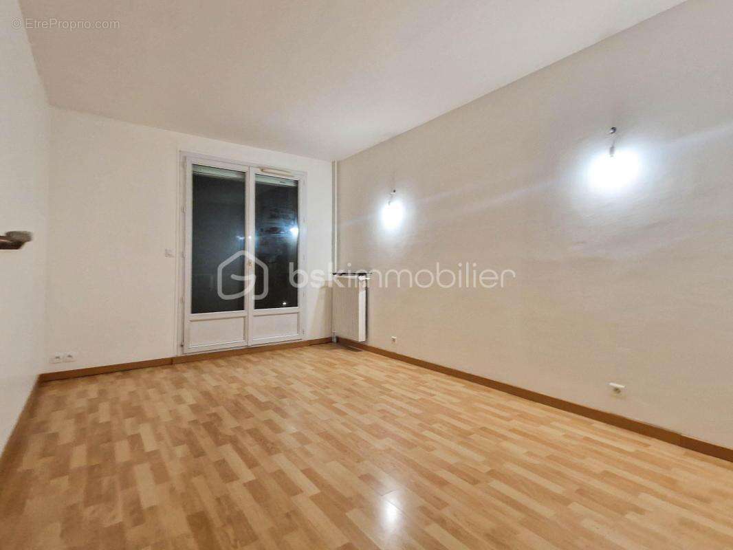 Appartement à CHAMPIGNY-SUR-MARNE
