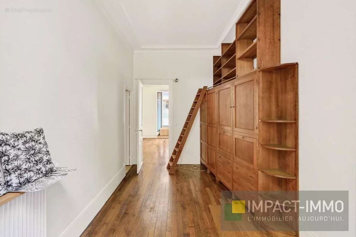 Appartement à ASNIERES-SUR-SEINE