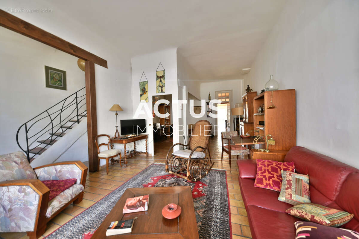 Maison à SALON-DE-PROVENCE