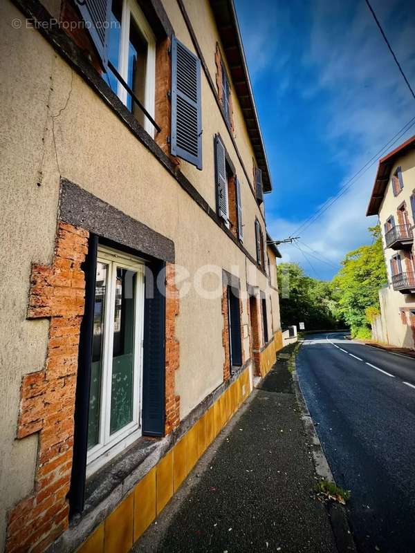 Appartement à CHATELGUYON