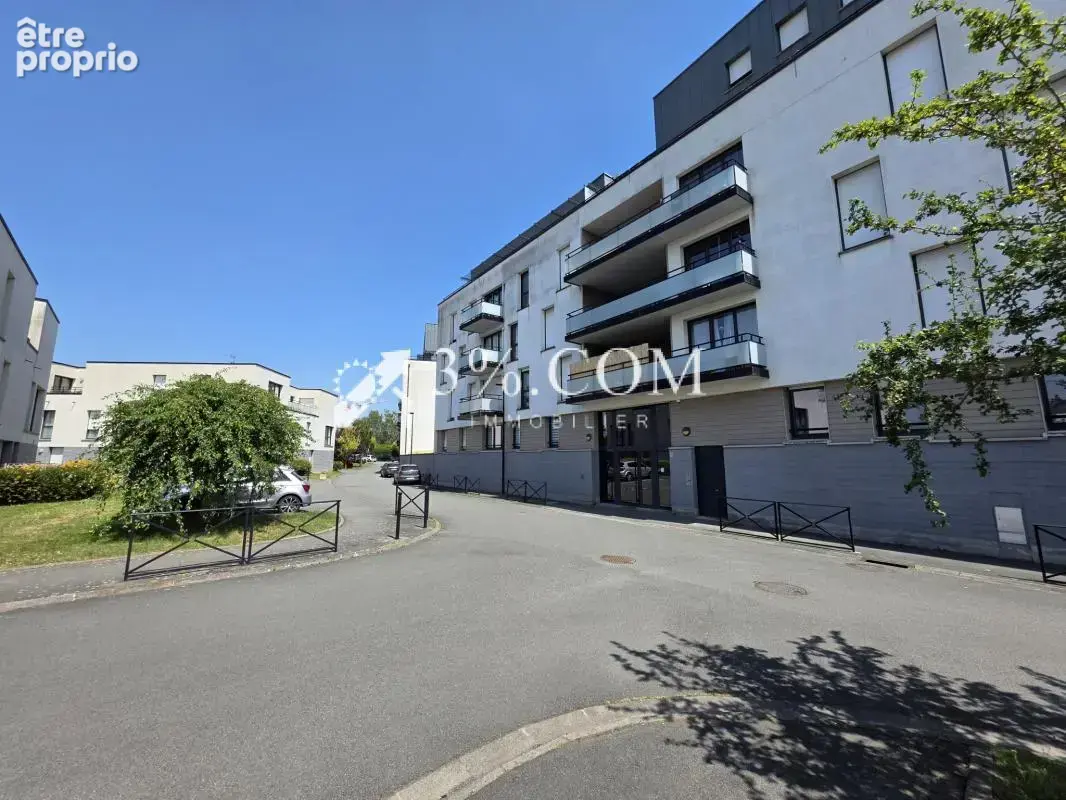 Saint André lez Lille, T3 de 64m2 avec balcon et parking - photo 10