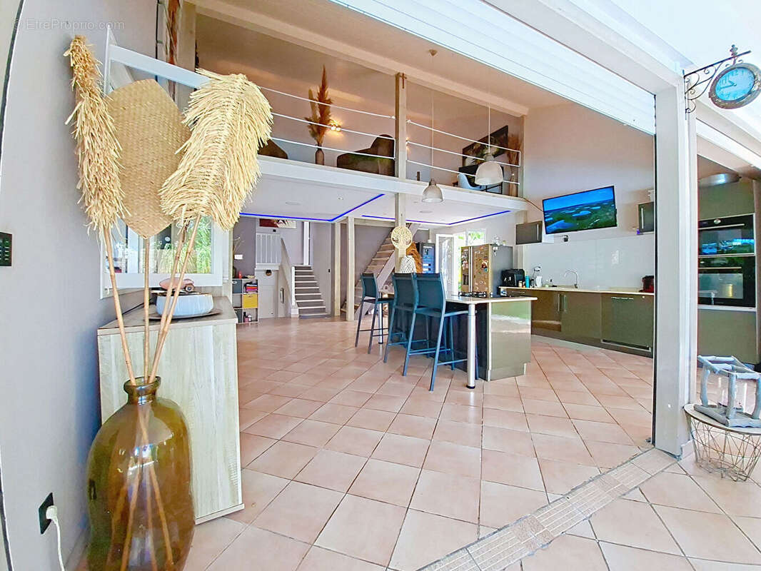 Maison à LE LAMENTIN