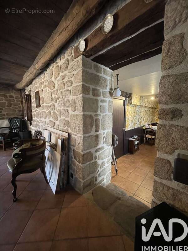 Photo 6 - Maison à NEDDE