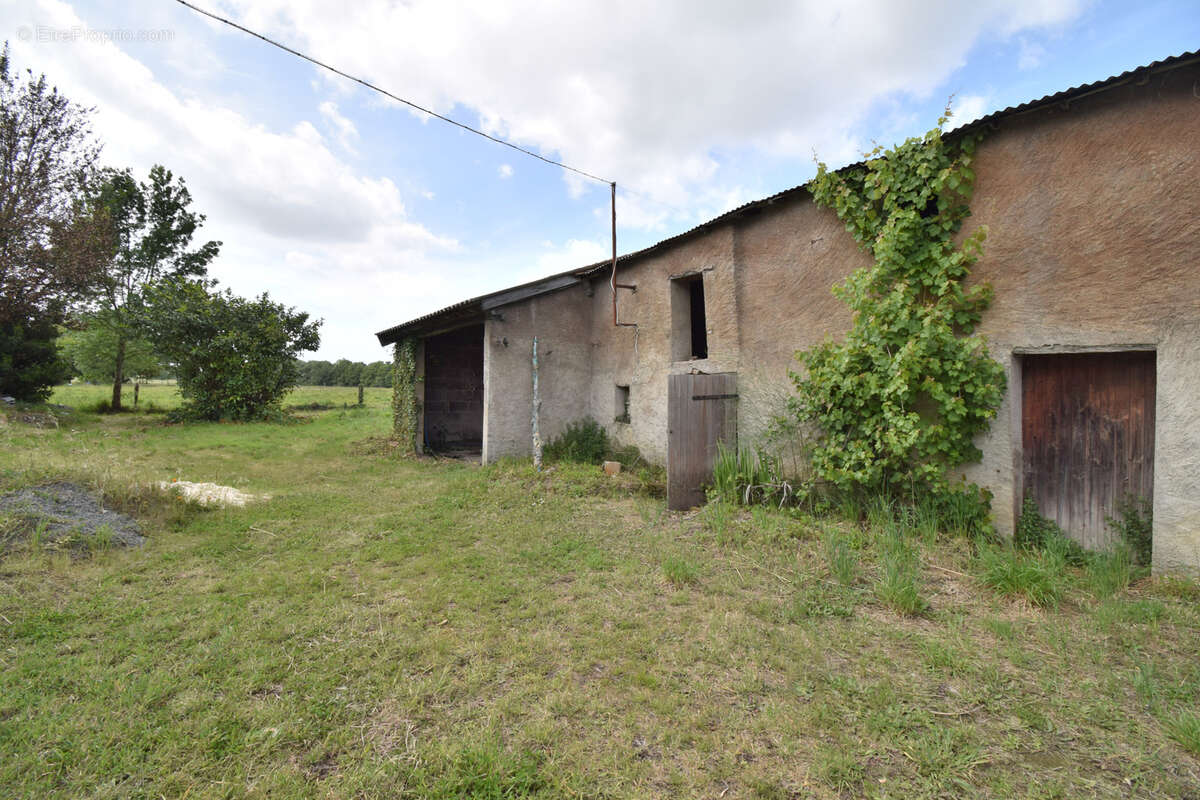 Maison à MONTBERT