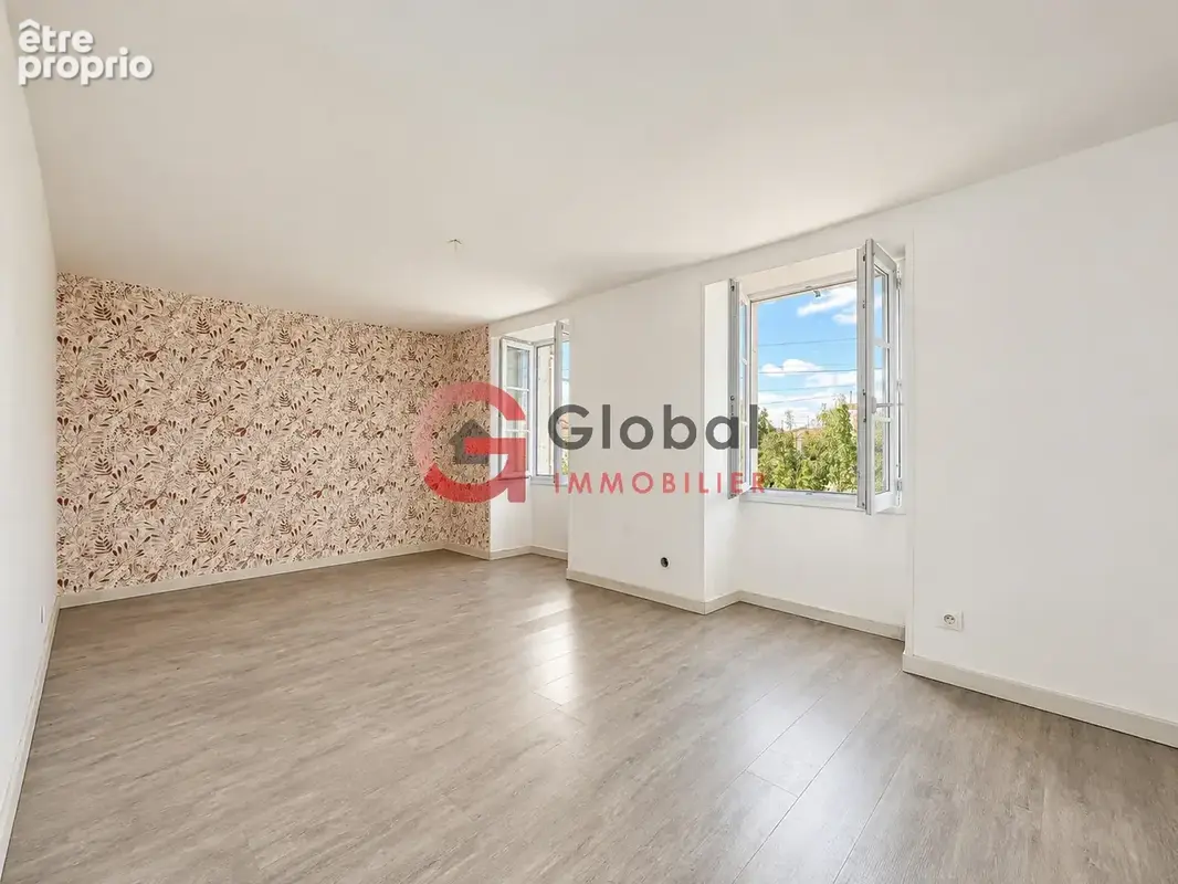 Maison deux chambres avec cour intérieure et garage - photo 4