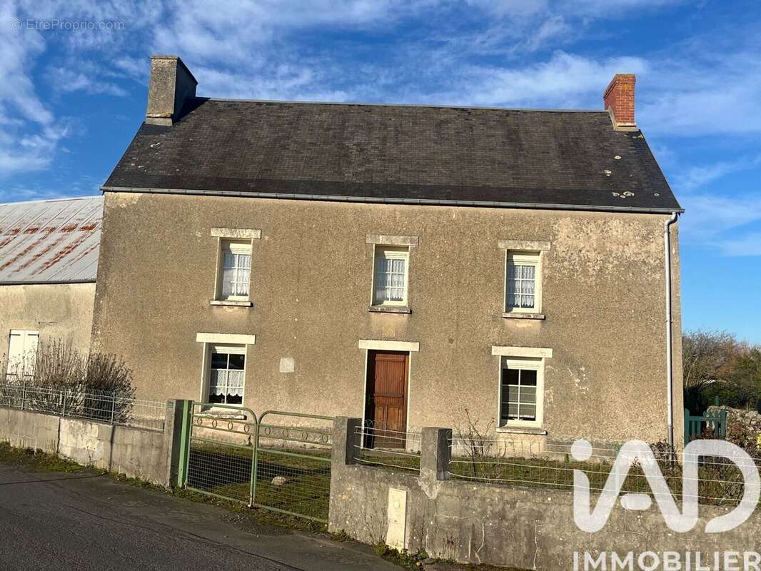 Maison 111 m² à Moon-Sur-Elle  - photo 2