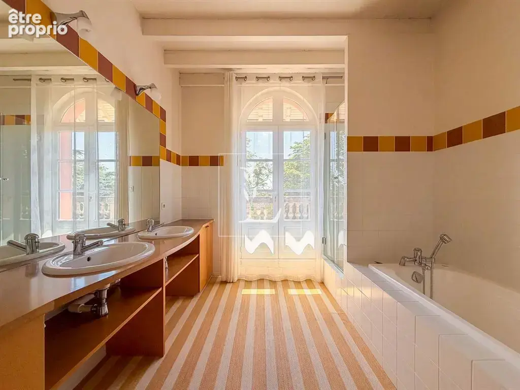 Maison de maitre de caractere avec parc, piscine et dependances aux portes de montauban - photo 15