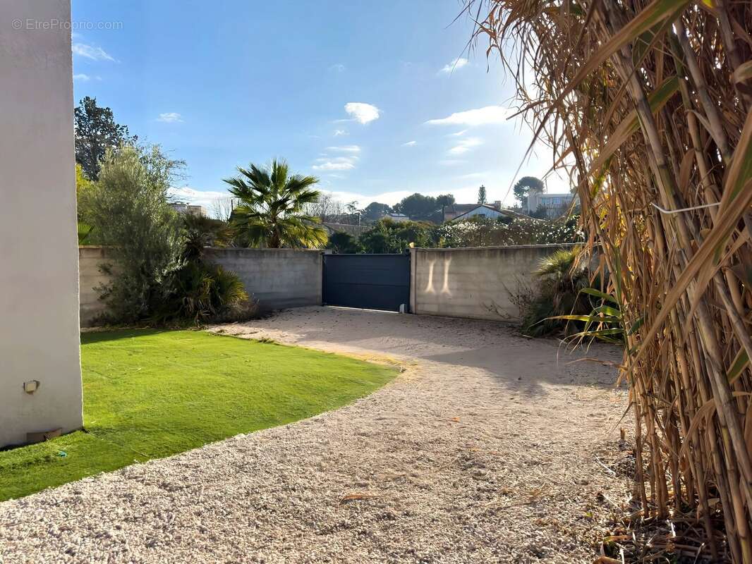 Maison à AUBAGNE