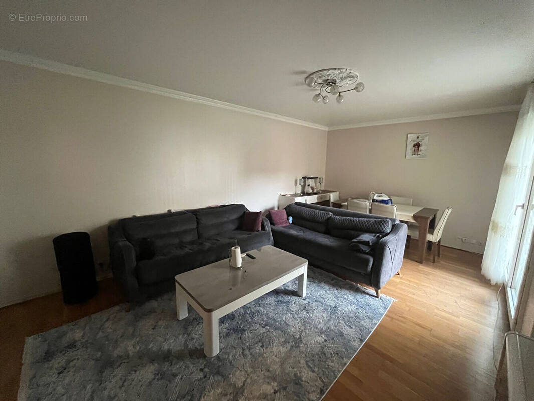 Appartement à BONDY