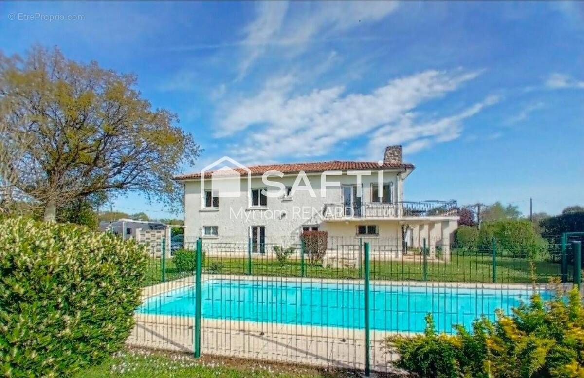 Photo 1 - Maison à FONTCOUVERTE