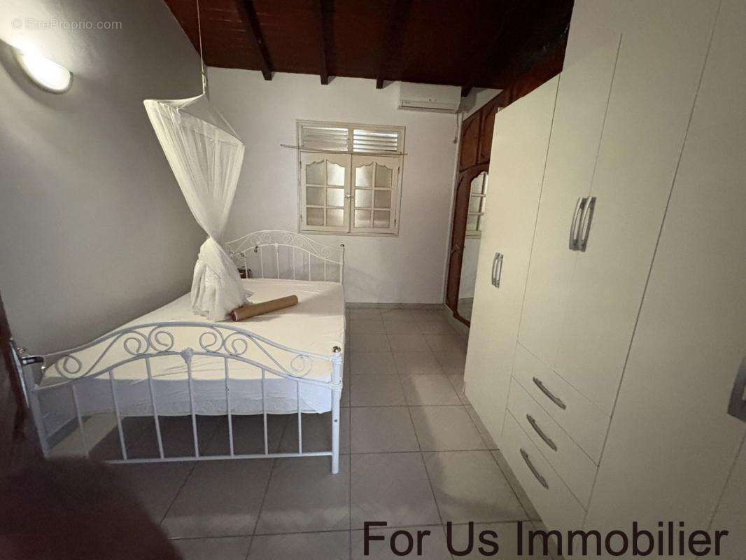 Maison à VIEUX-HABITANTS