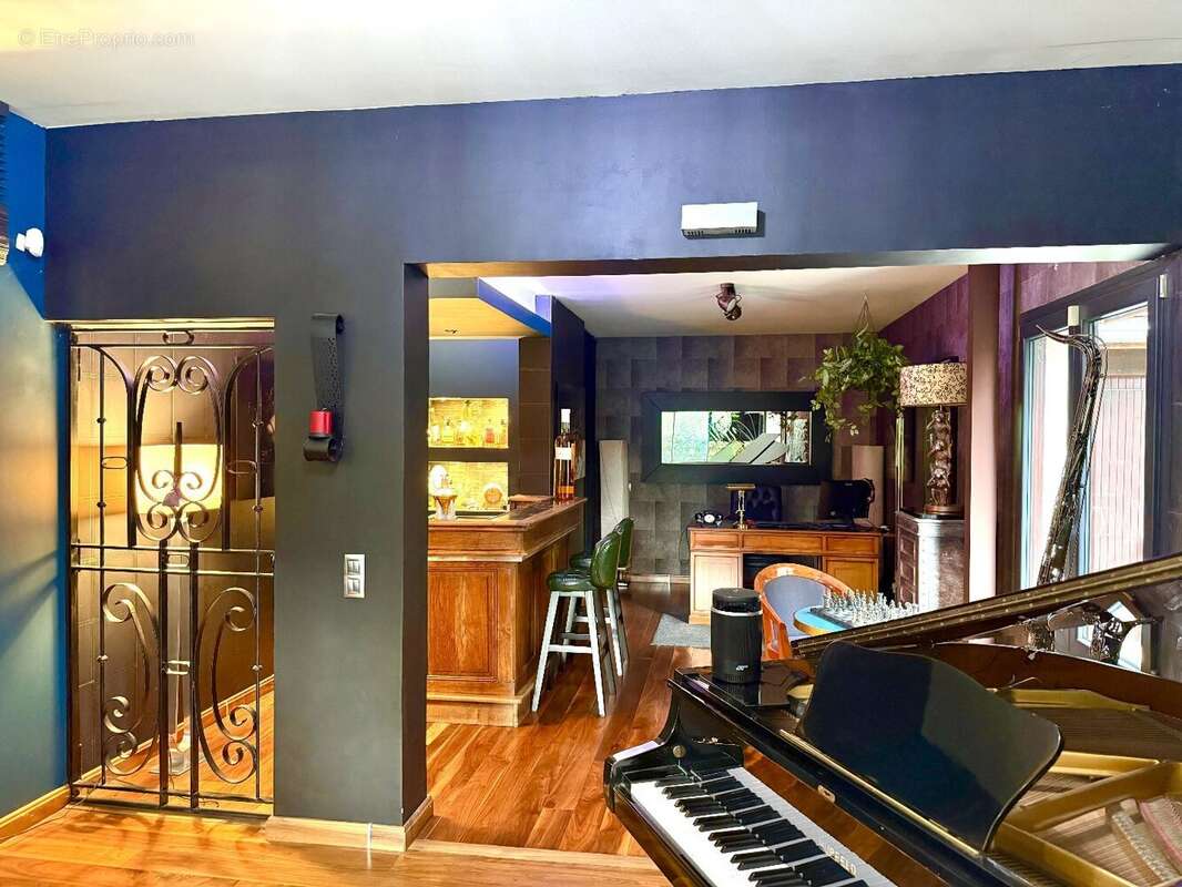 Maison à VAULNAVEYS-LE-BAS