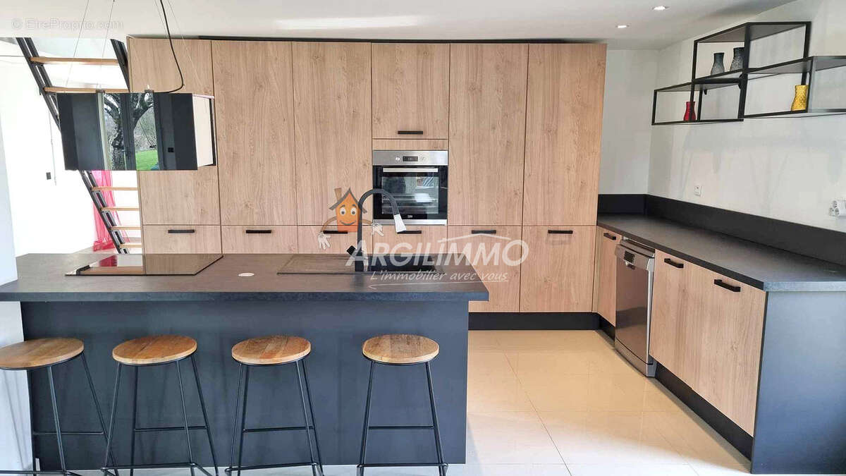 Maison à SAINT-CALAIS