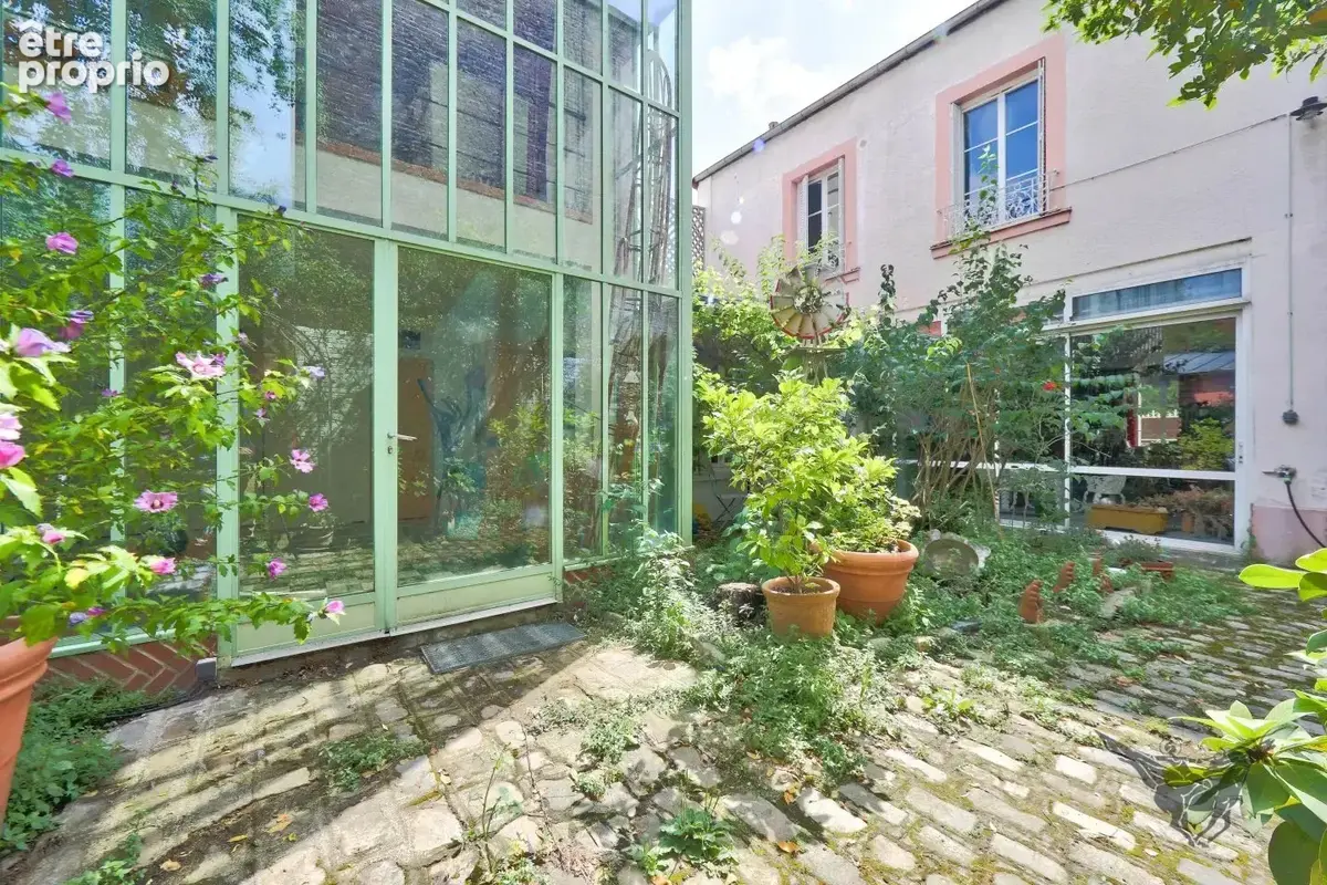 Maire d'Ivry-Sur-Seine - Maison 11 pièces 279 m² - photo 14