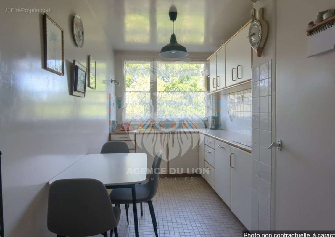 Appartement à BEAUCHAMP