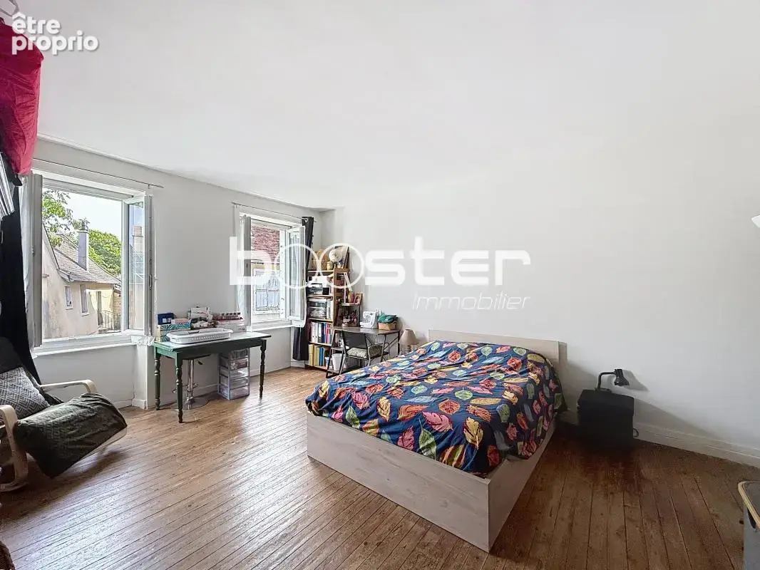 Maison 74 m² à Saint-Yrieix-La-Perche  - photo 9