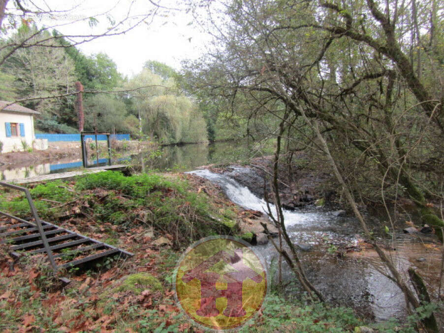 Maison à SAINT-AUVENT