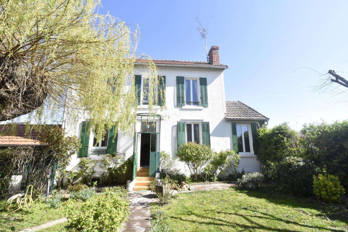 Maison à COSNE-COURS-SUR-LOIRE