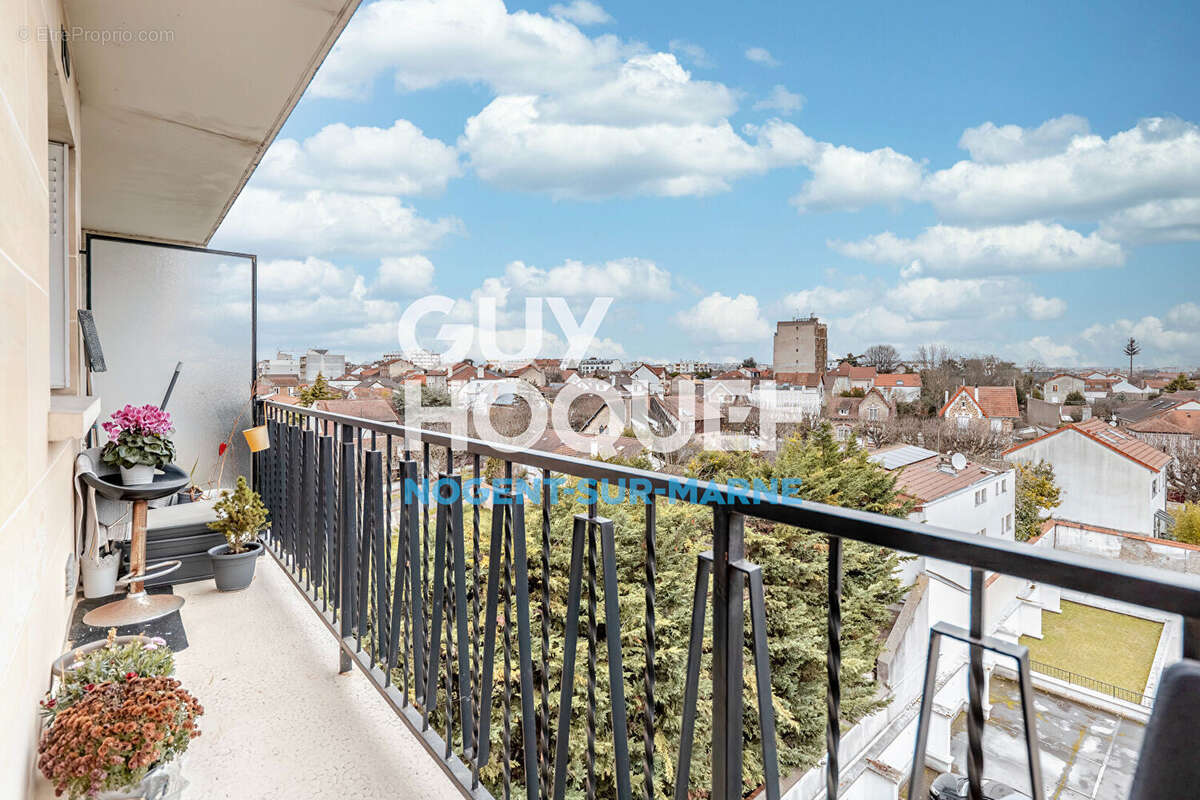 Appartement à SAINT-MAUR-DES-FOSSES