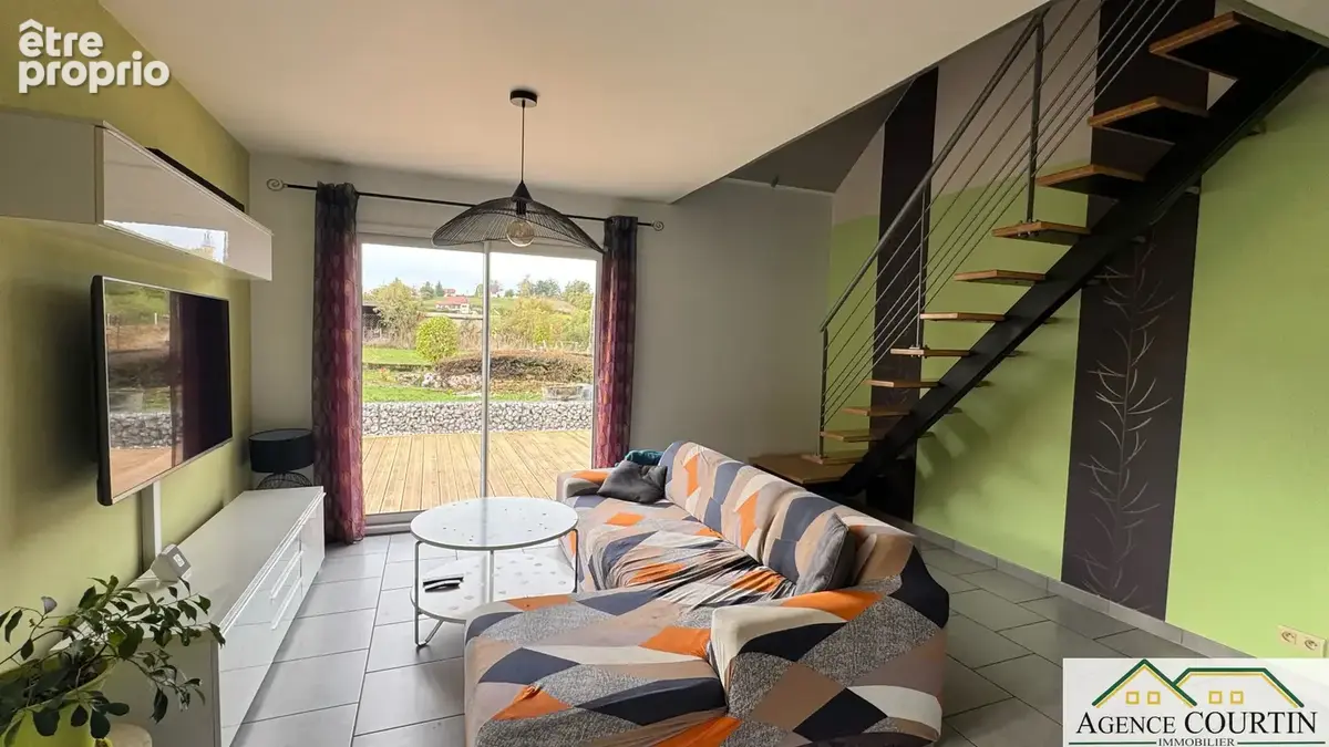 Maison familiale avec grande dépendance à Bersaillin (39)   Idéale pour un artisan ou un projet touristique - photo 7