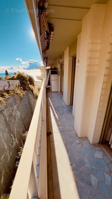 Appartement à MENTON