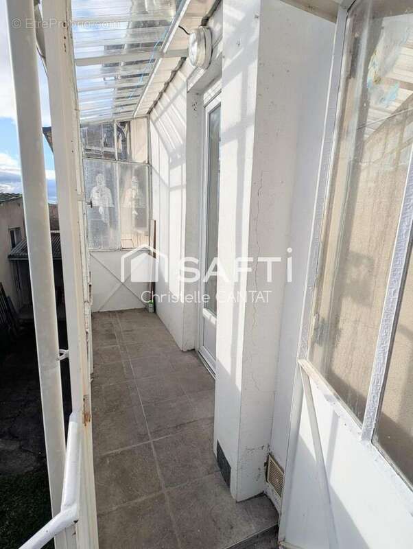 Photo 7 - Appartement à COMMENTRY