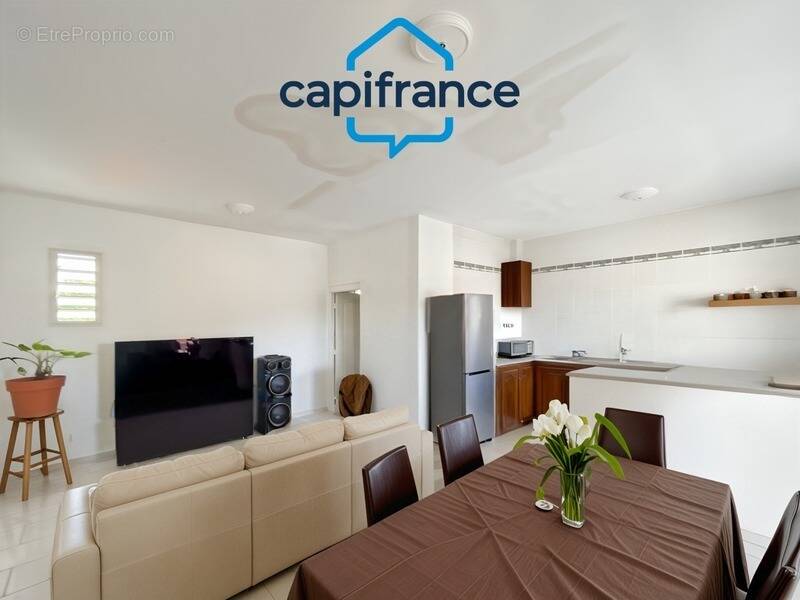 Appartement à SAINTE-SUZANNE