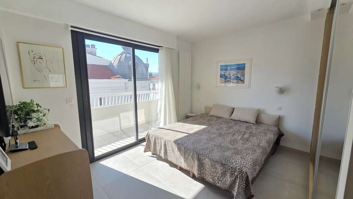 Cannes, Banane, 3P en étage élevé rénové. - photo 5