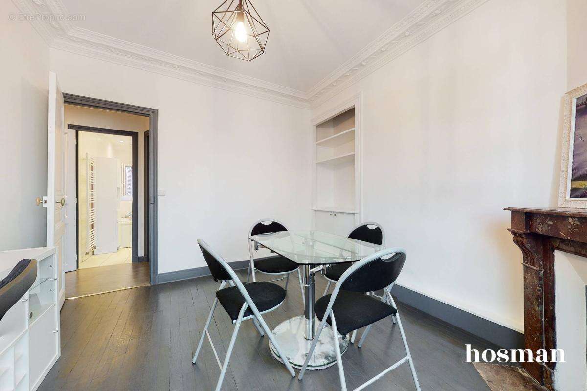 Appartement à COURBEVOIE