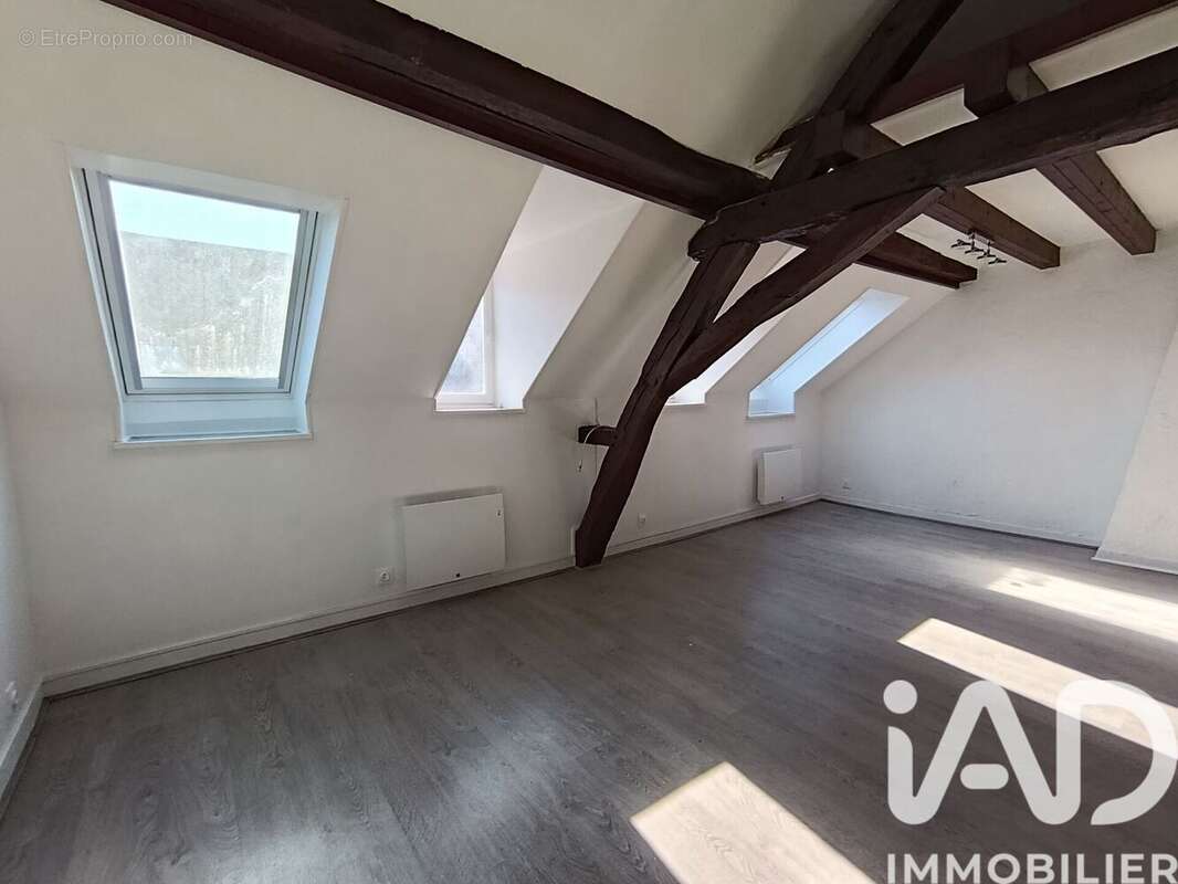 Photo 5 - Appartement à CHARLEVILLE-MEZIERES
