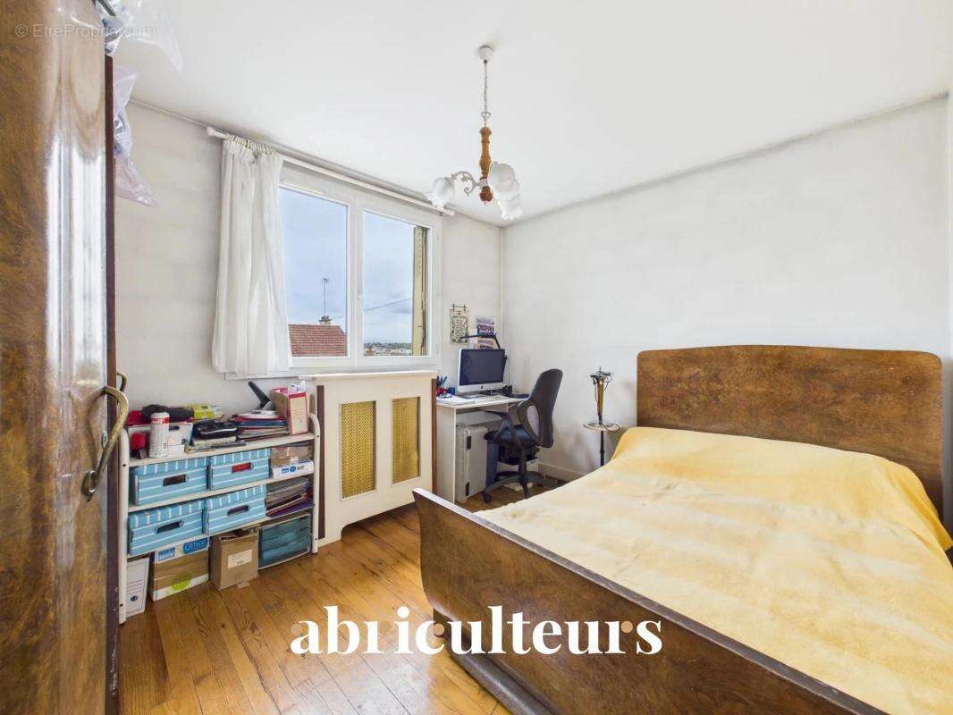 Appartement à VILLEMOMBLE