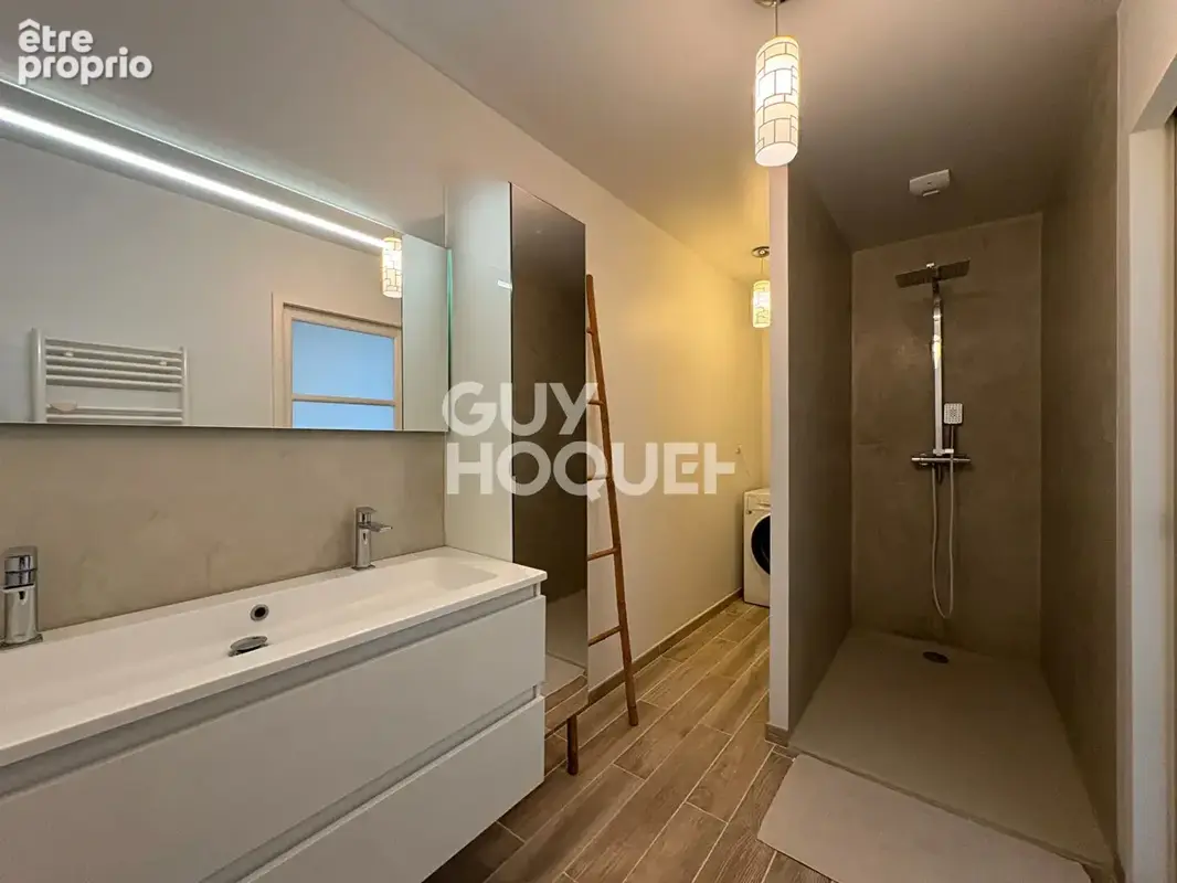 Appartement T4 climatisé de 95m² dernier étage avec terrasse et garage double - Loire-sur-Rhône Clos de Beauregard - photo 10