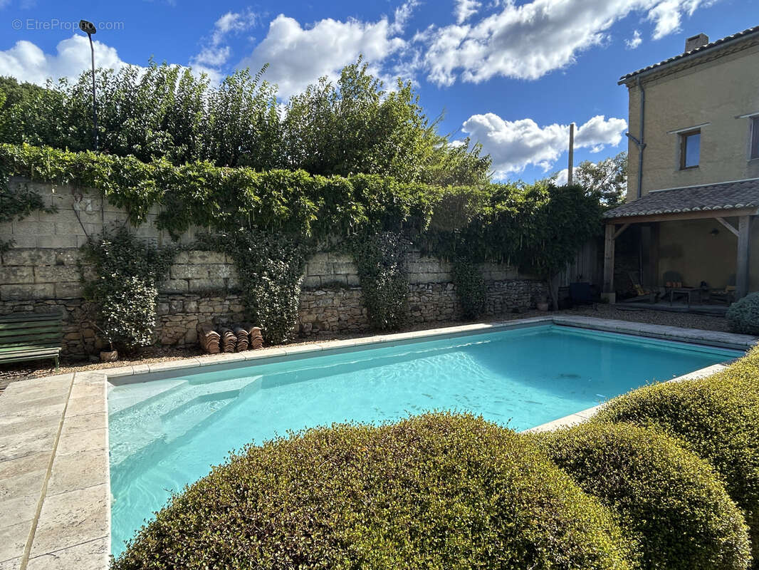 Maison à SAINT-QUENTIN-LA-POTERIE