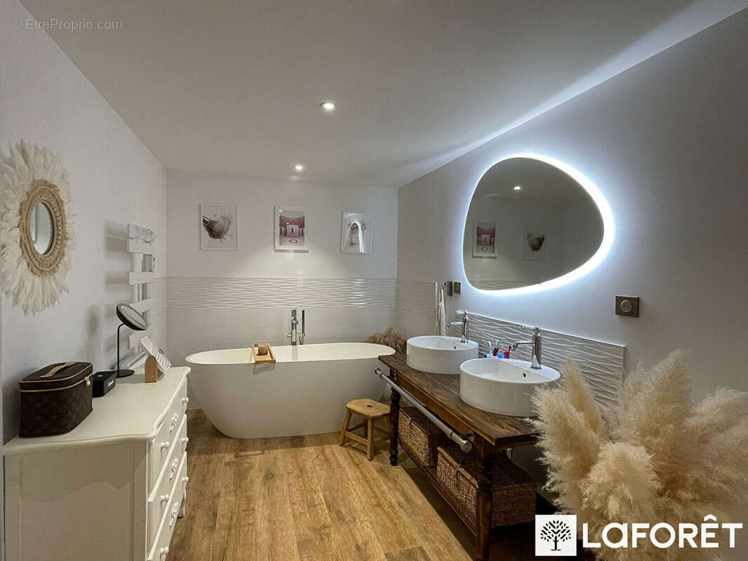 Appartement à LA TESTE-DE-BUCH