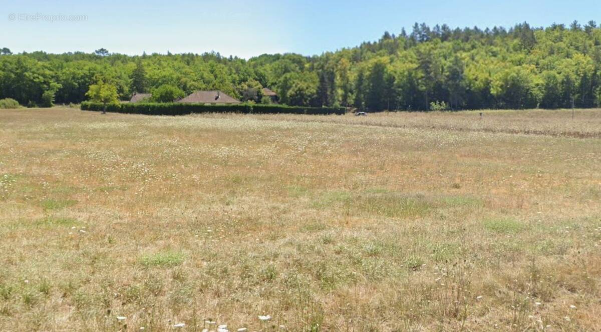 Terrain à CUBJAC