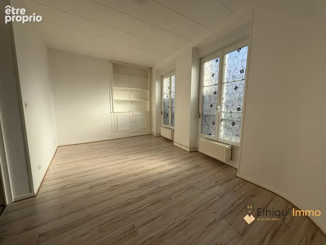 Maison 4 pièces 79 m² à vendre à Bar-Sur-Aube (10200) - photo 3